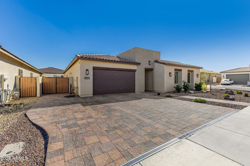 Photo of 4823 W Flat Iron Court, Queen Creek, AZ 85144 (MLS # 6994330)