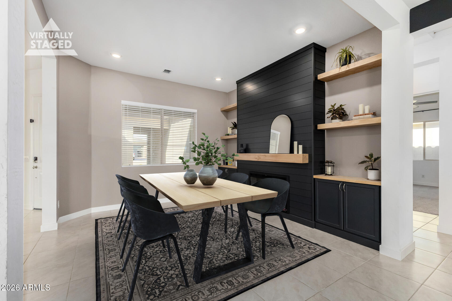 4823 W FLAT IRON Court