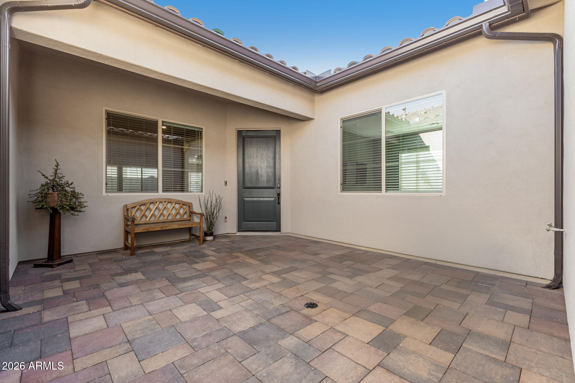 4823 W FLAT IRON Court