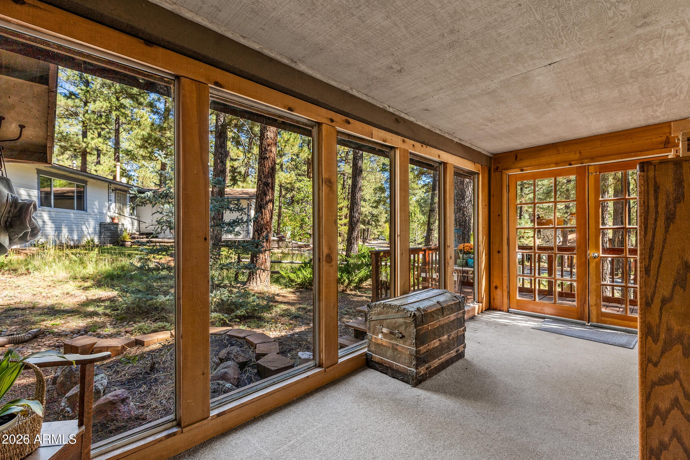 1125 W SHULLENBARGER Drive