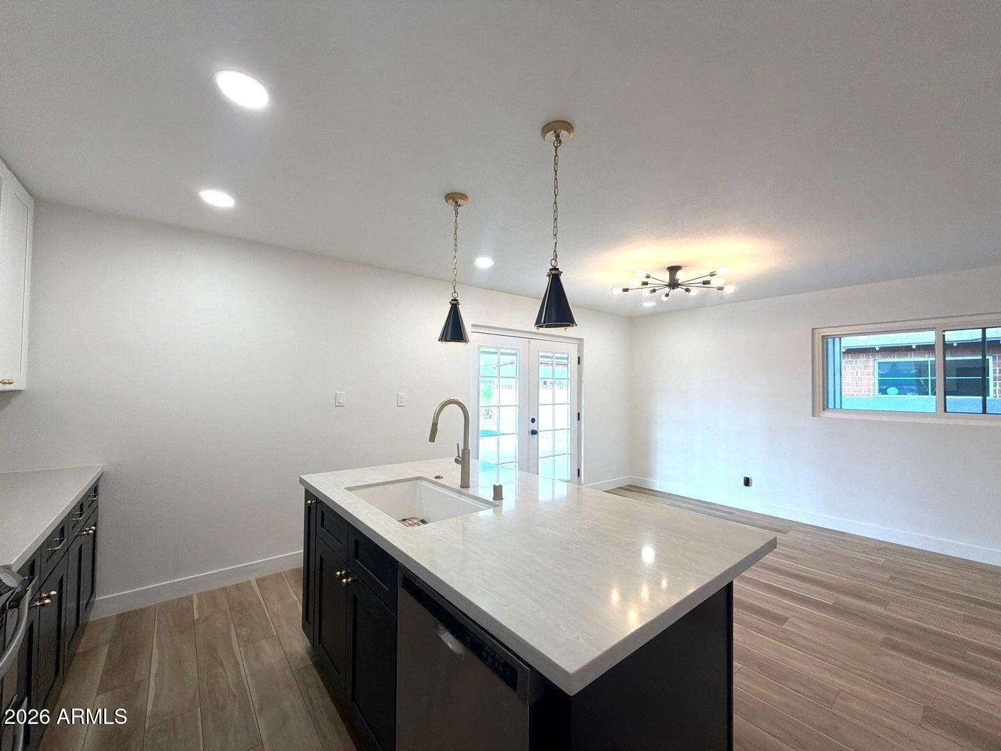 3529 W STELLA Lane