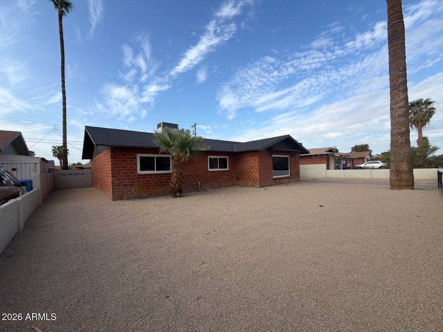 3529 W STELLA Lane