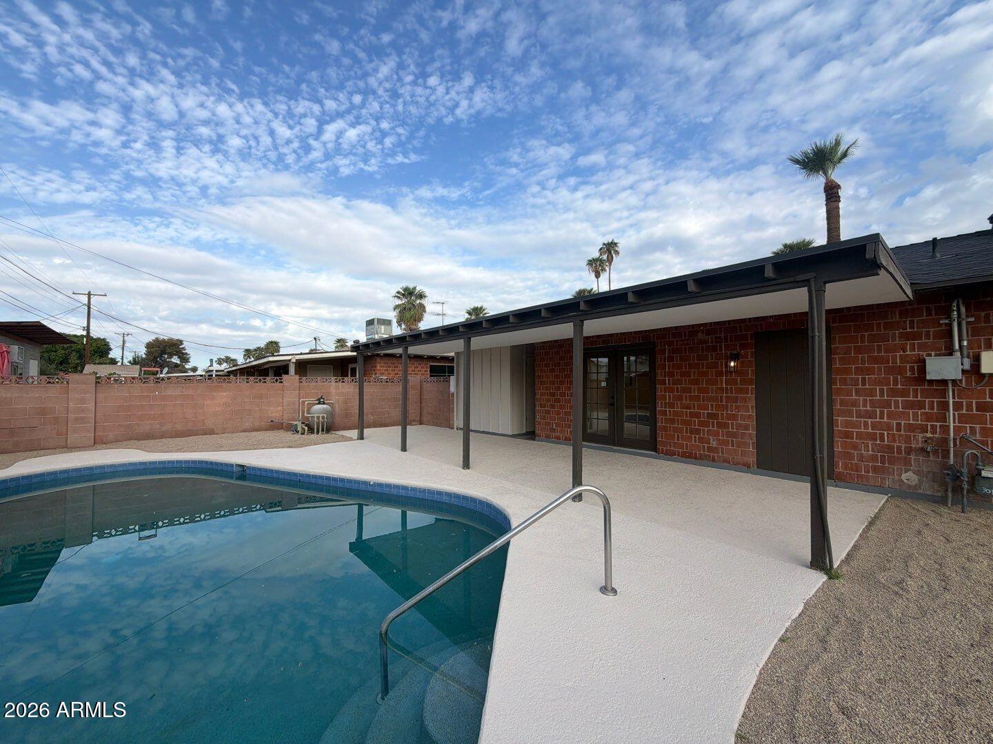 3529 W STELLA Lane