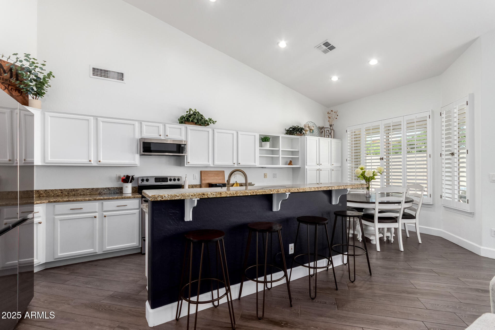 16023 S 30TH Place