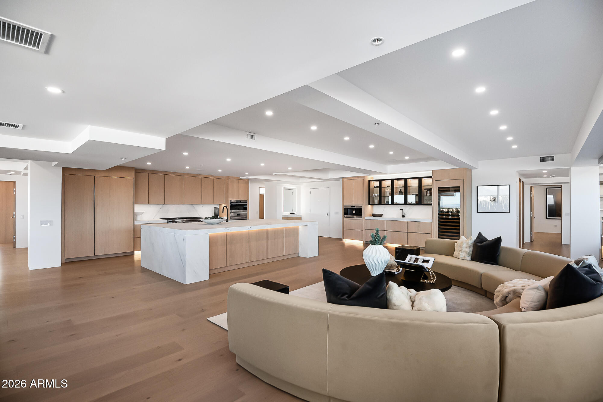 7157 E RANCHO VISTA Drive 7006