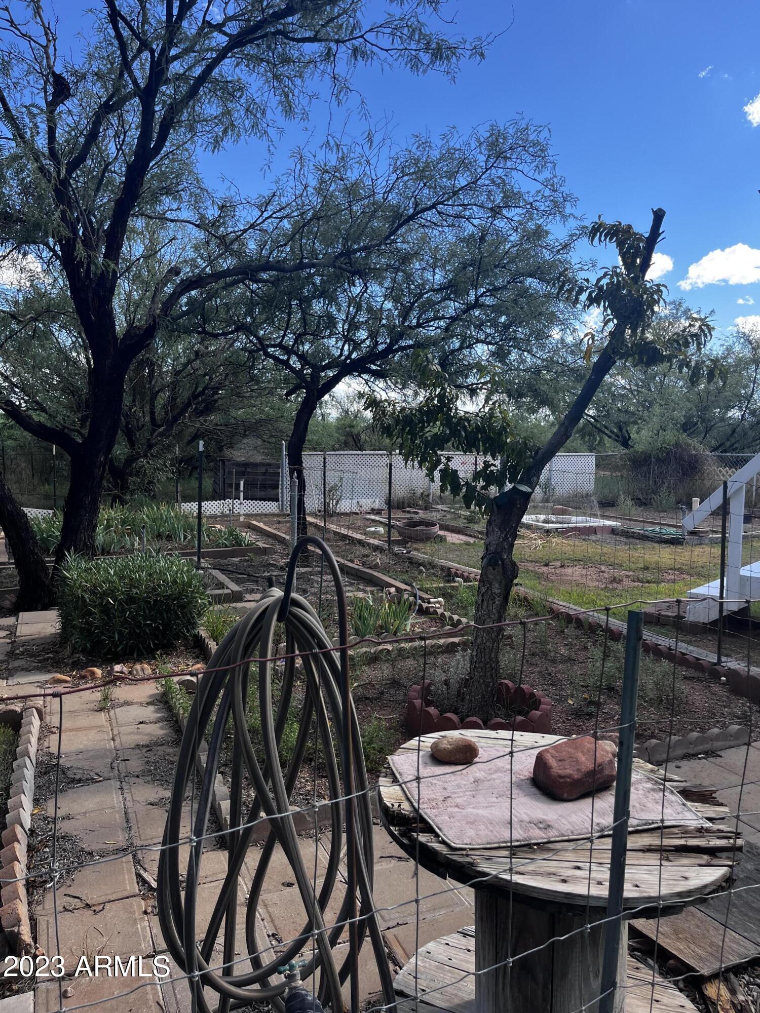 GREATER SAN PEDRO RANCHES - Residential
