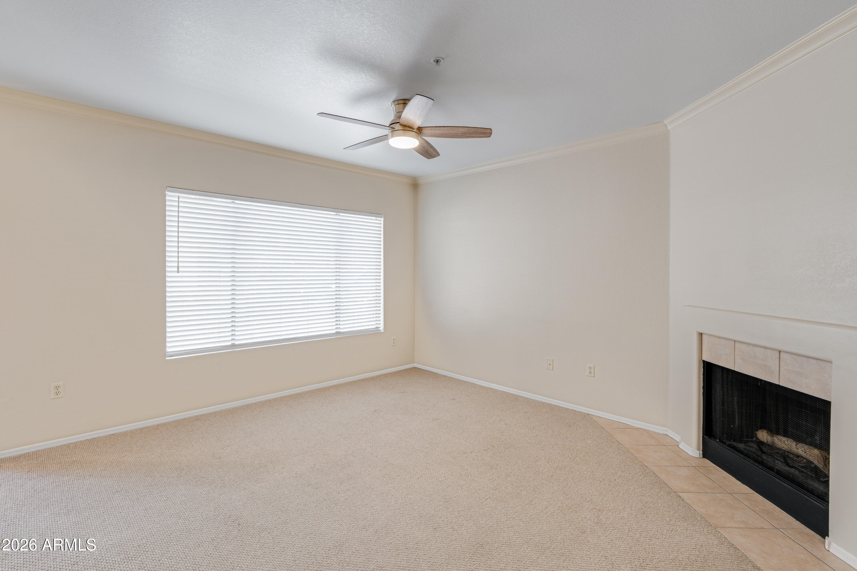 750 E NORTHERN Avenue 1158