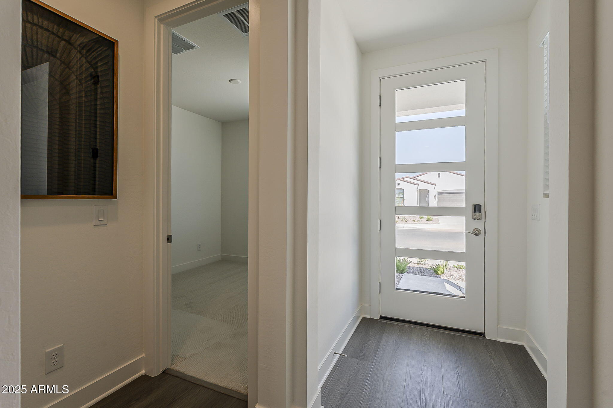 3341 W GARNET Street