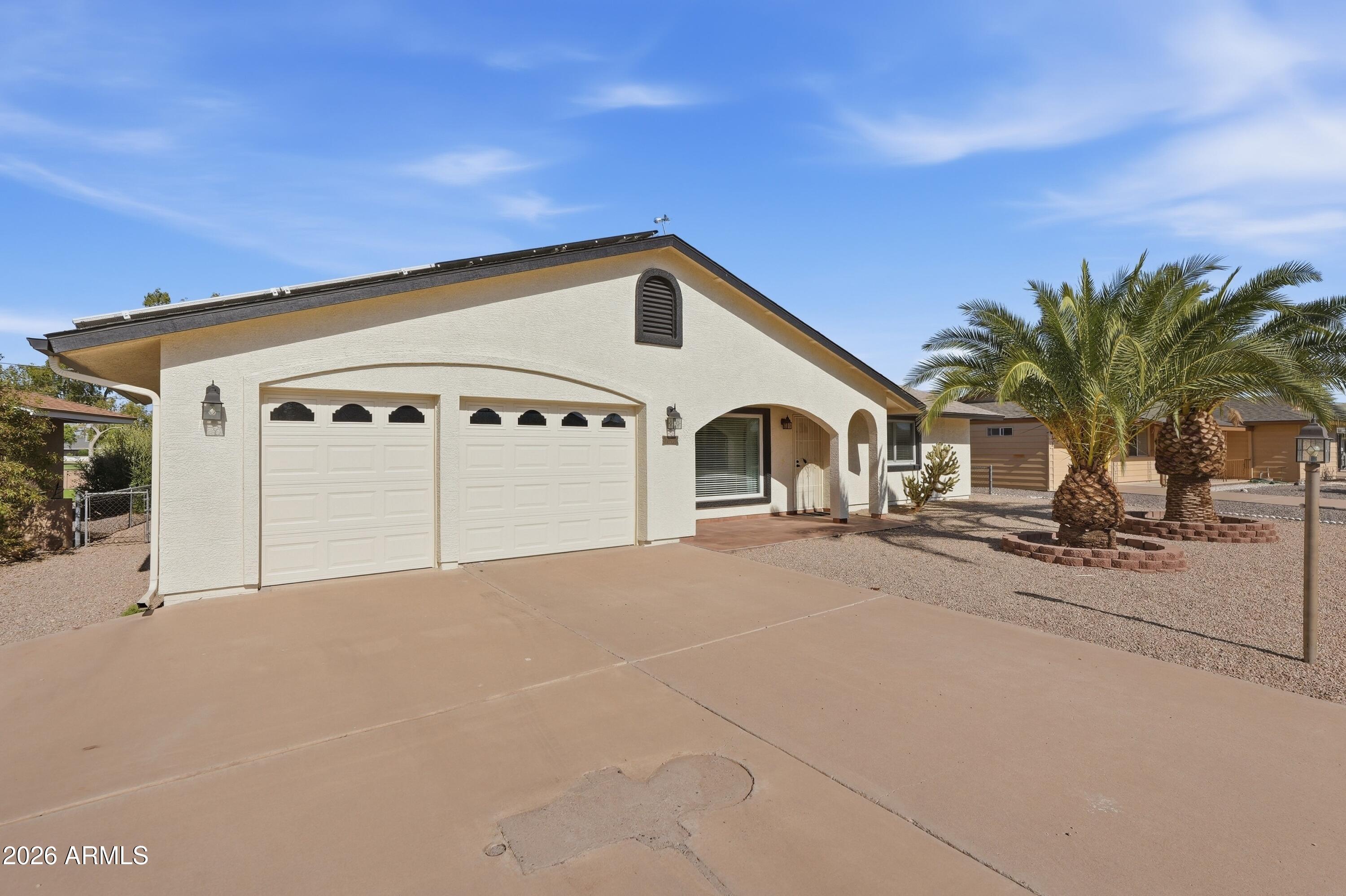 10226 W PALMER Drive