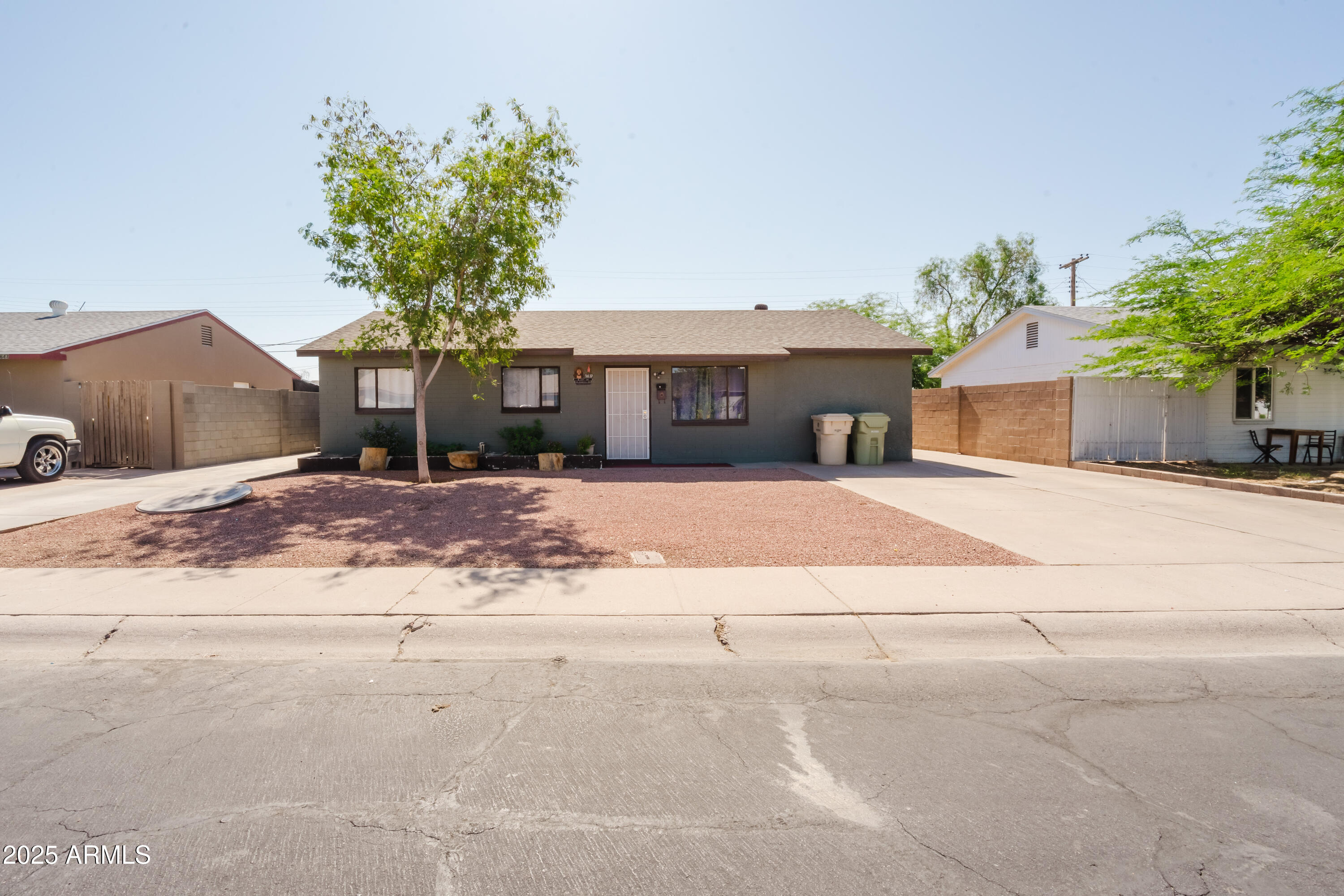 5637 N 63RD Drive