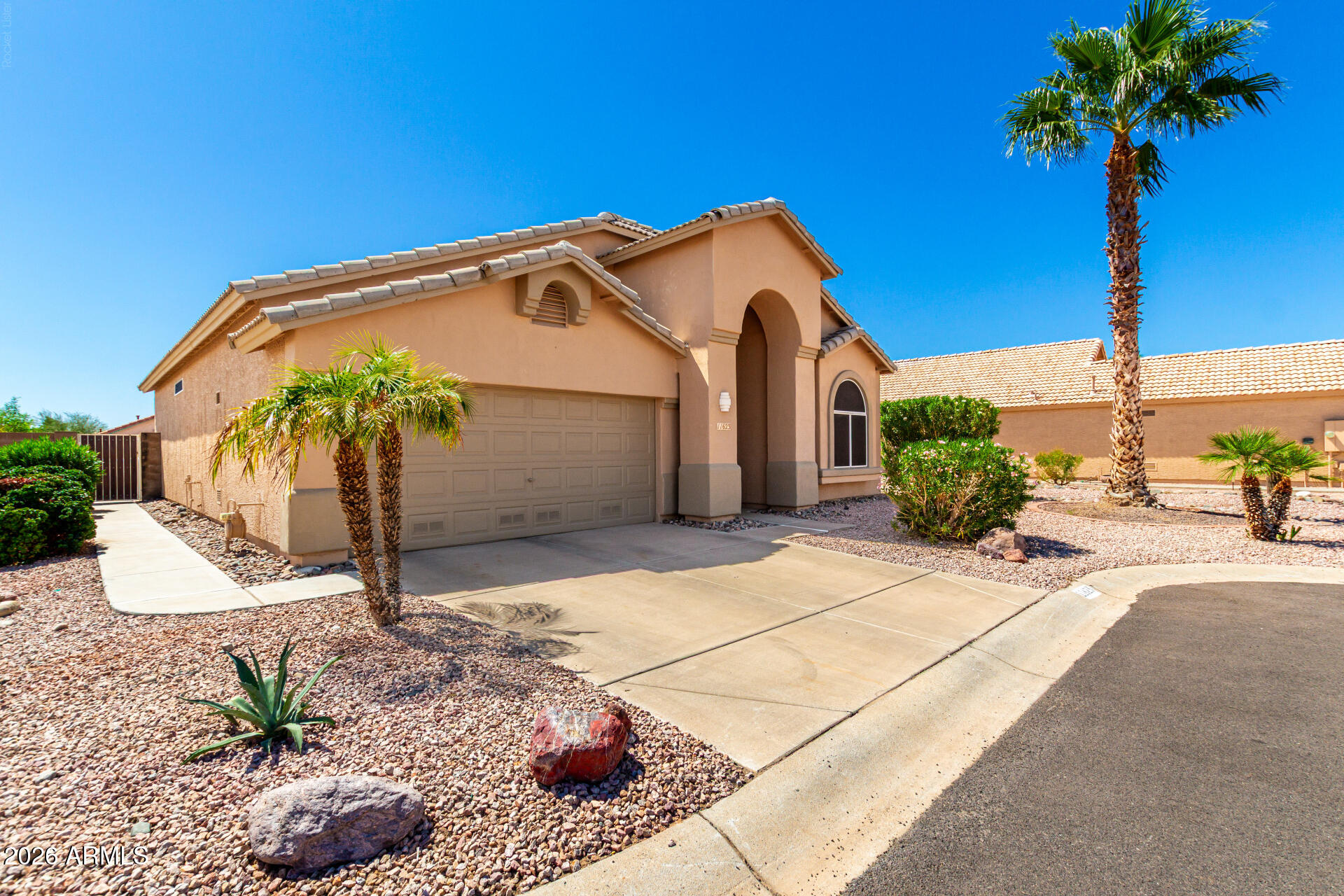 11623 W LEMON Court