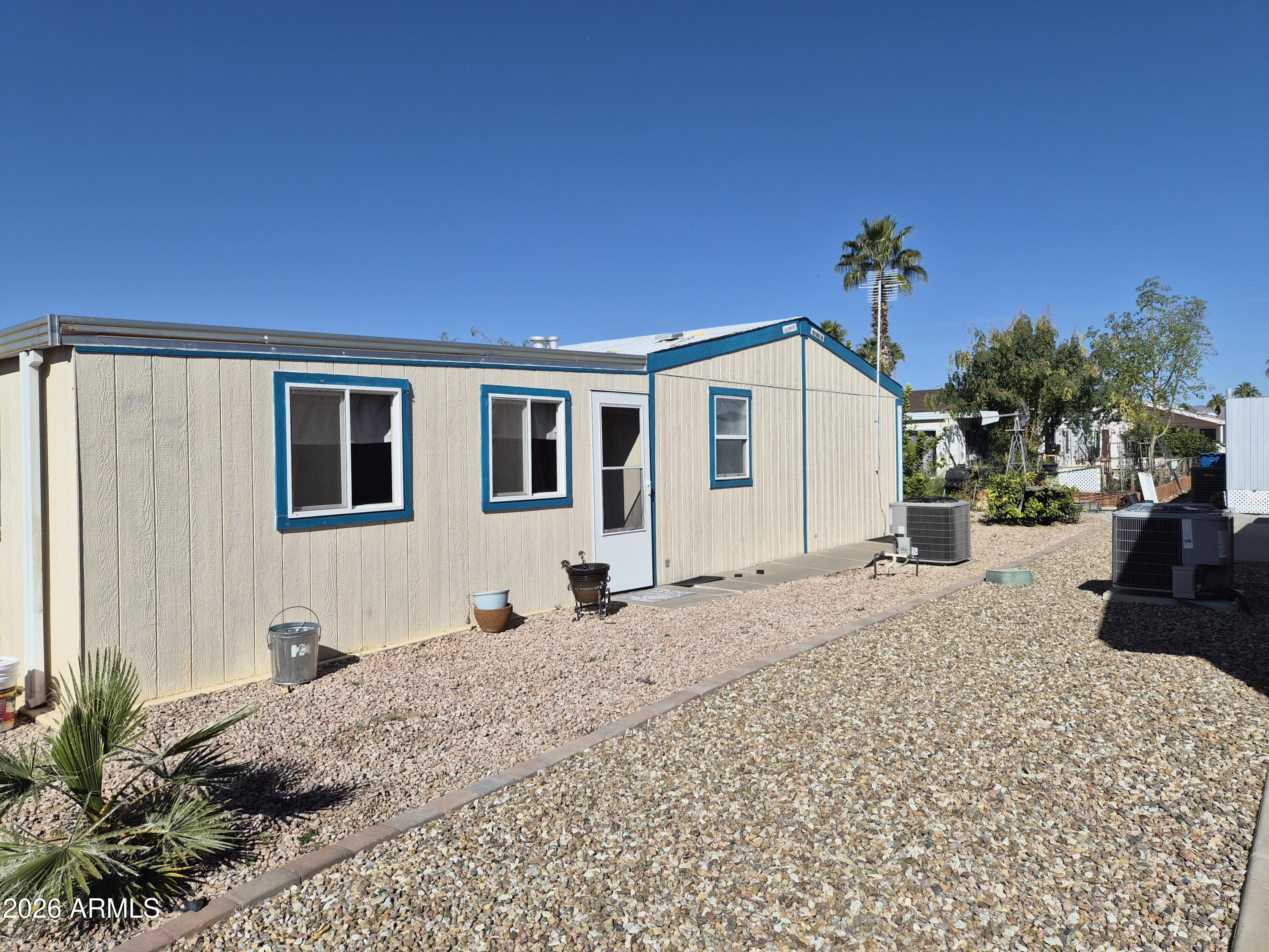 3700 S Tomahawk Road 31