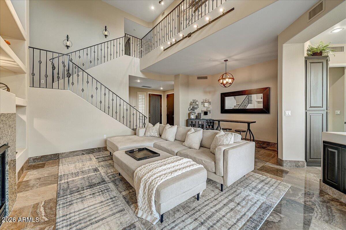 10222 E SOUTHWIND Lane 1053