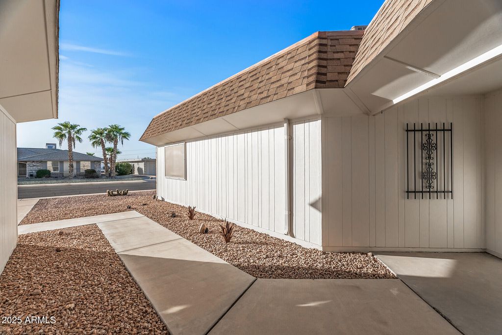 Photo of 17841 N Willowbrook Drive, Sun City, AZ 85373 (MLS # 6952718)