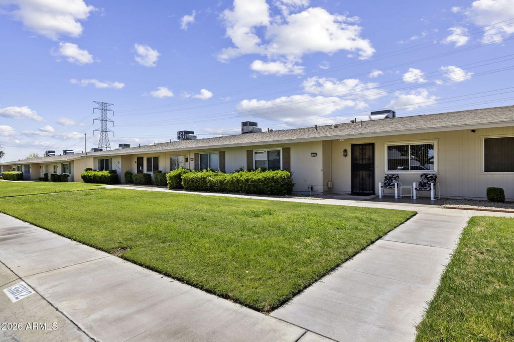 Photo of 13682 N Garden Court Drive, Sun City, AZ 85351 (MLS # 7012710)