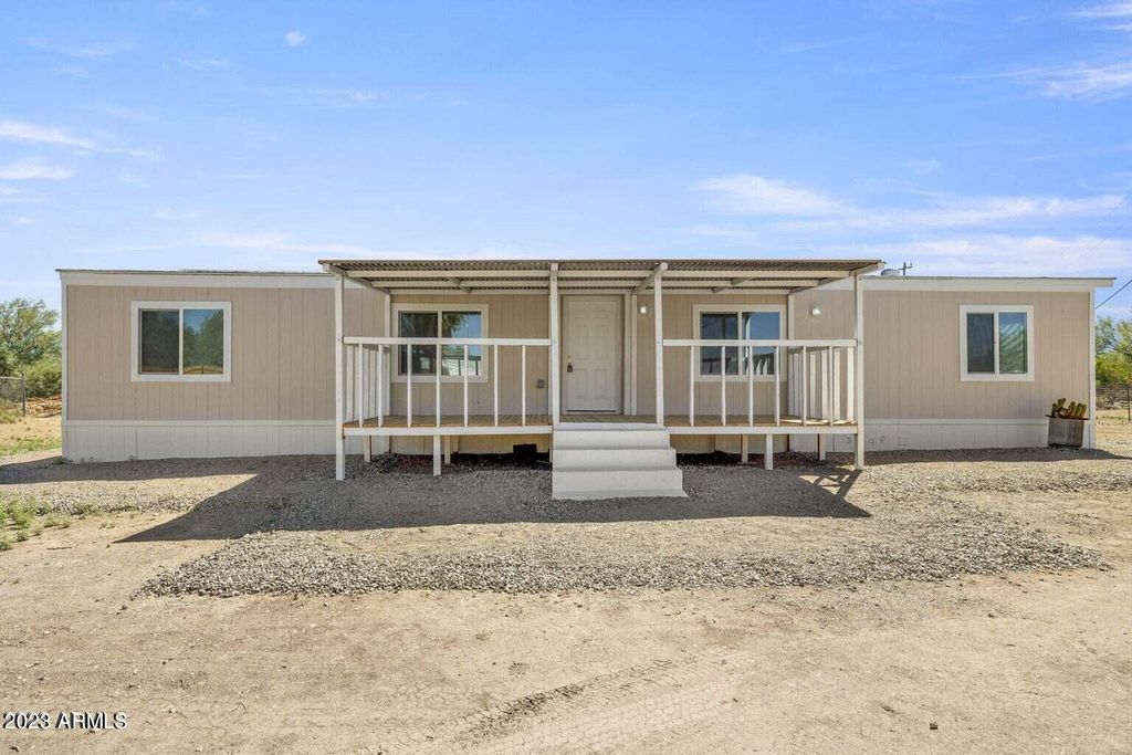 Photo of 2907 N 391st Avenue, Tonopah, AZ 85354 (MLS # 6871289)