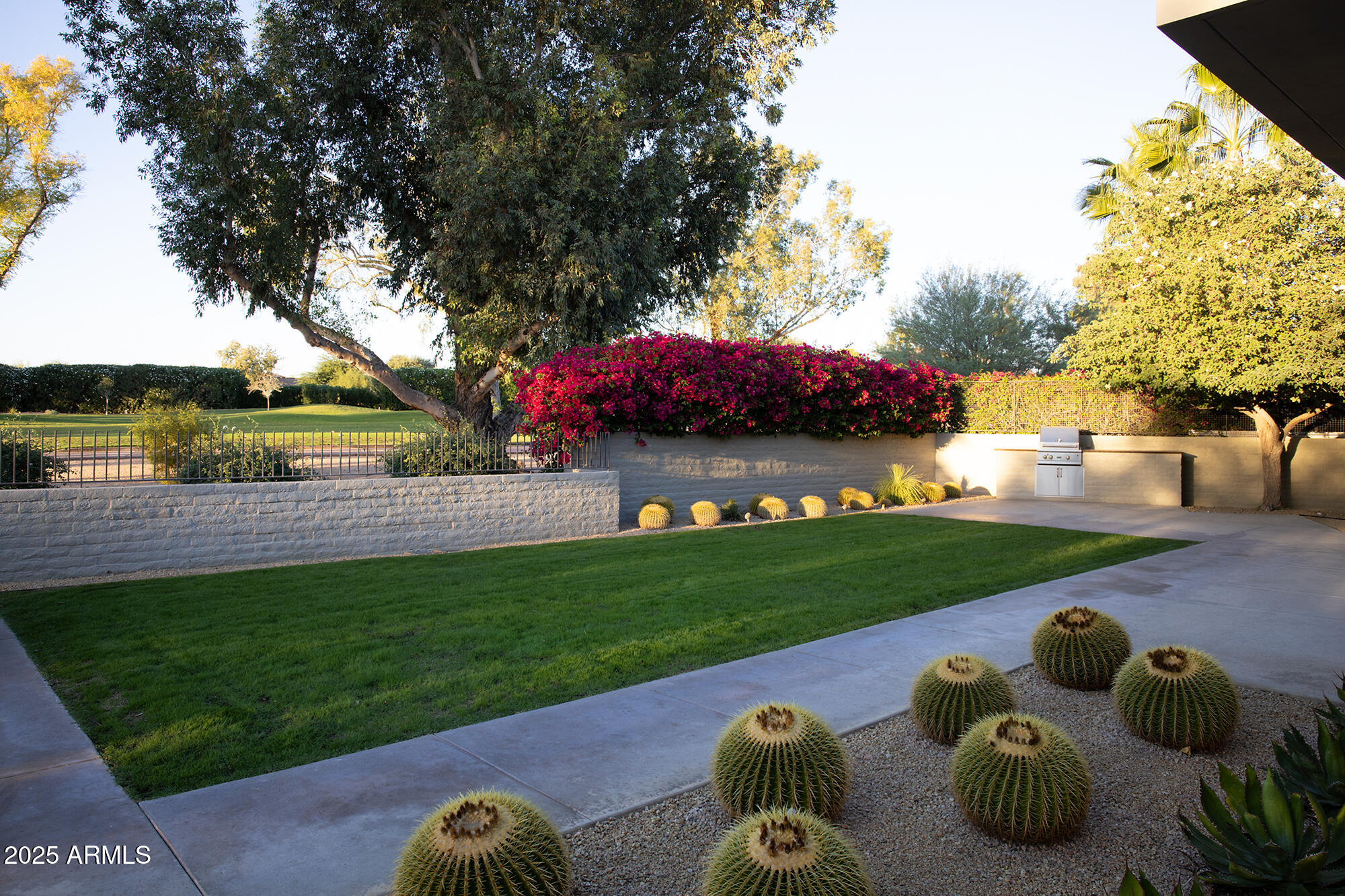 PINNACLE PEAK COUNTRY CLUB UNIT 7 REPLAT - Residential