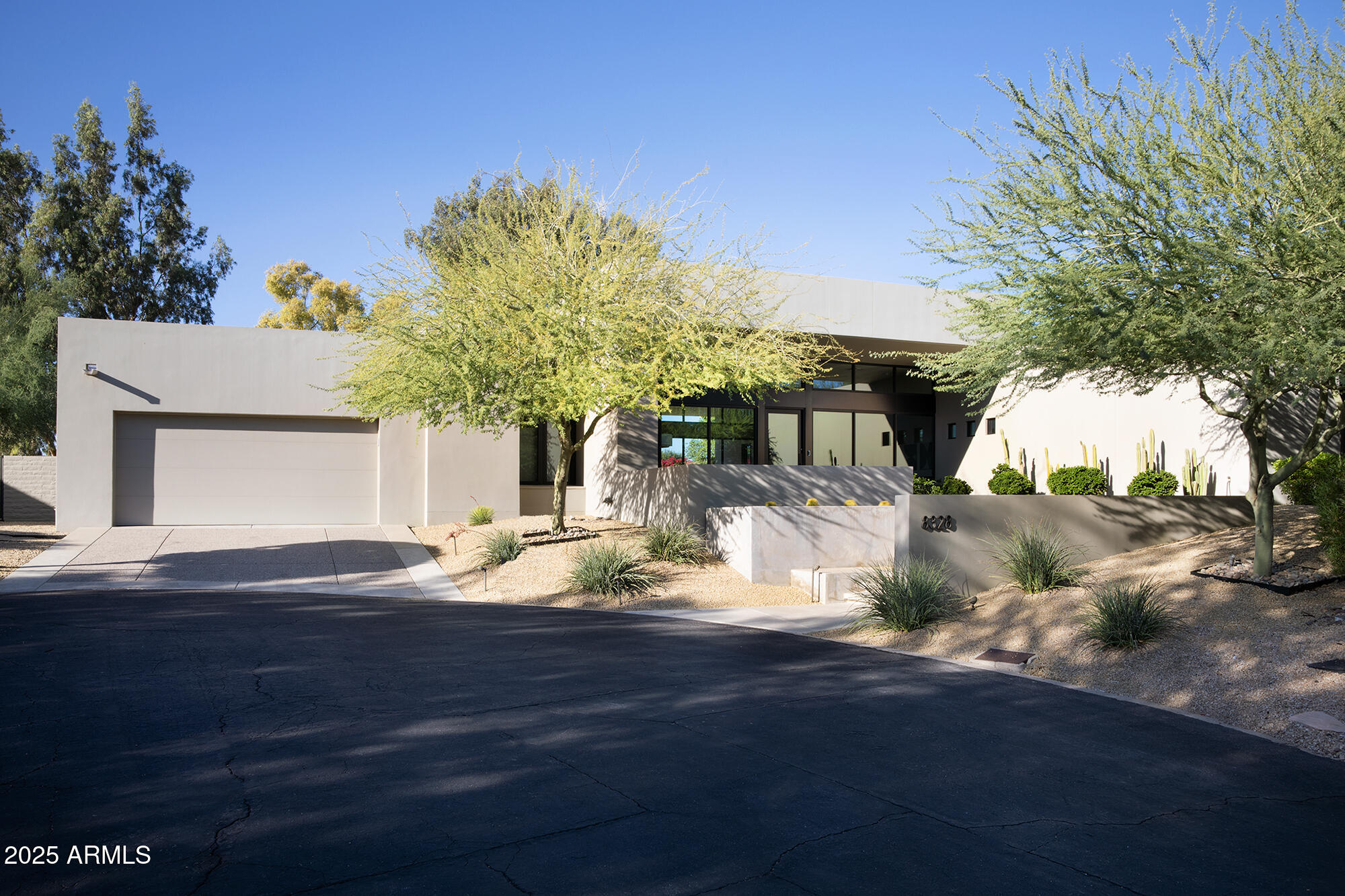 PINNACLE PEAK COUNTRY CLUB UNIT 7 REPLAT - Residential