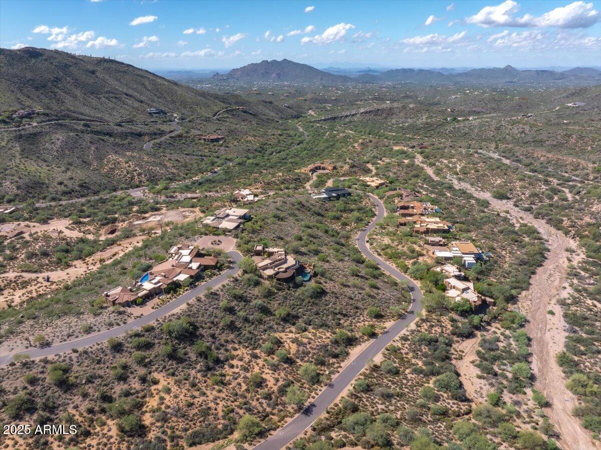 DESERT MOUNTAIN - Land
