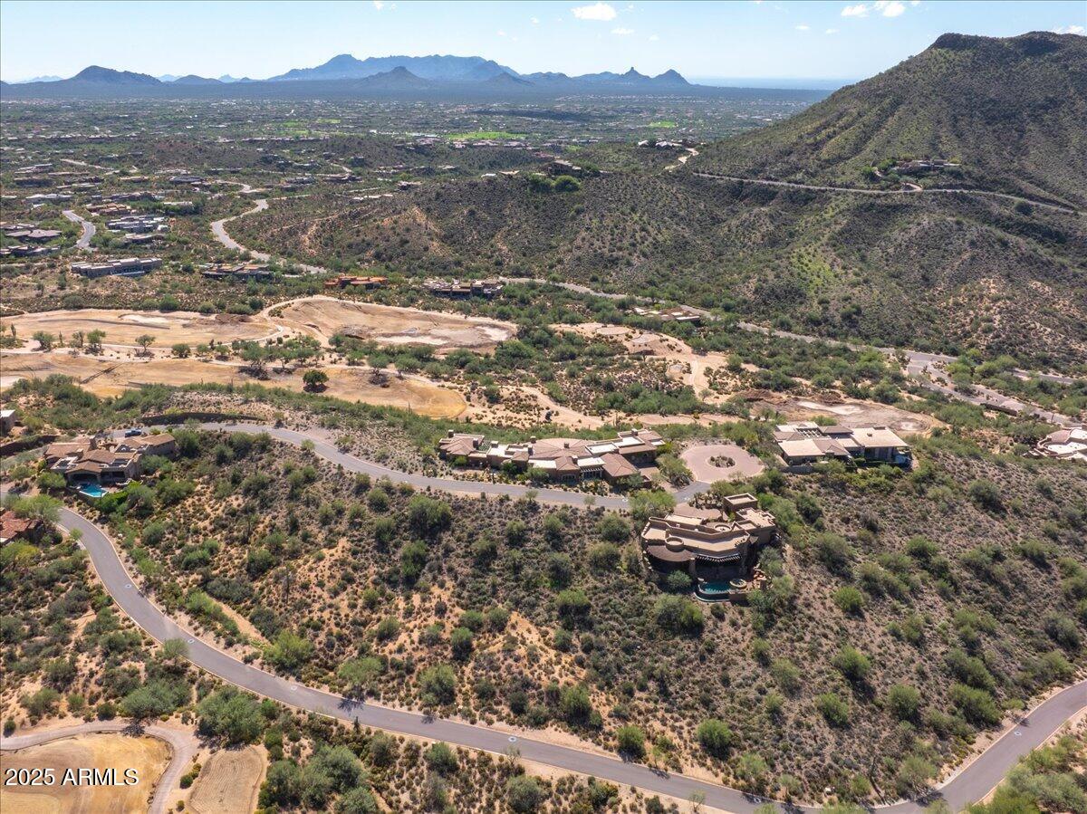 DESERT MOUNTAIN - Land