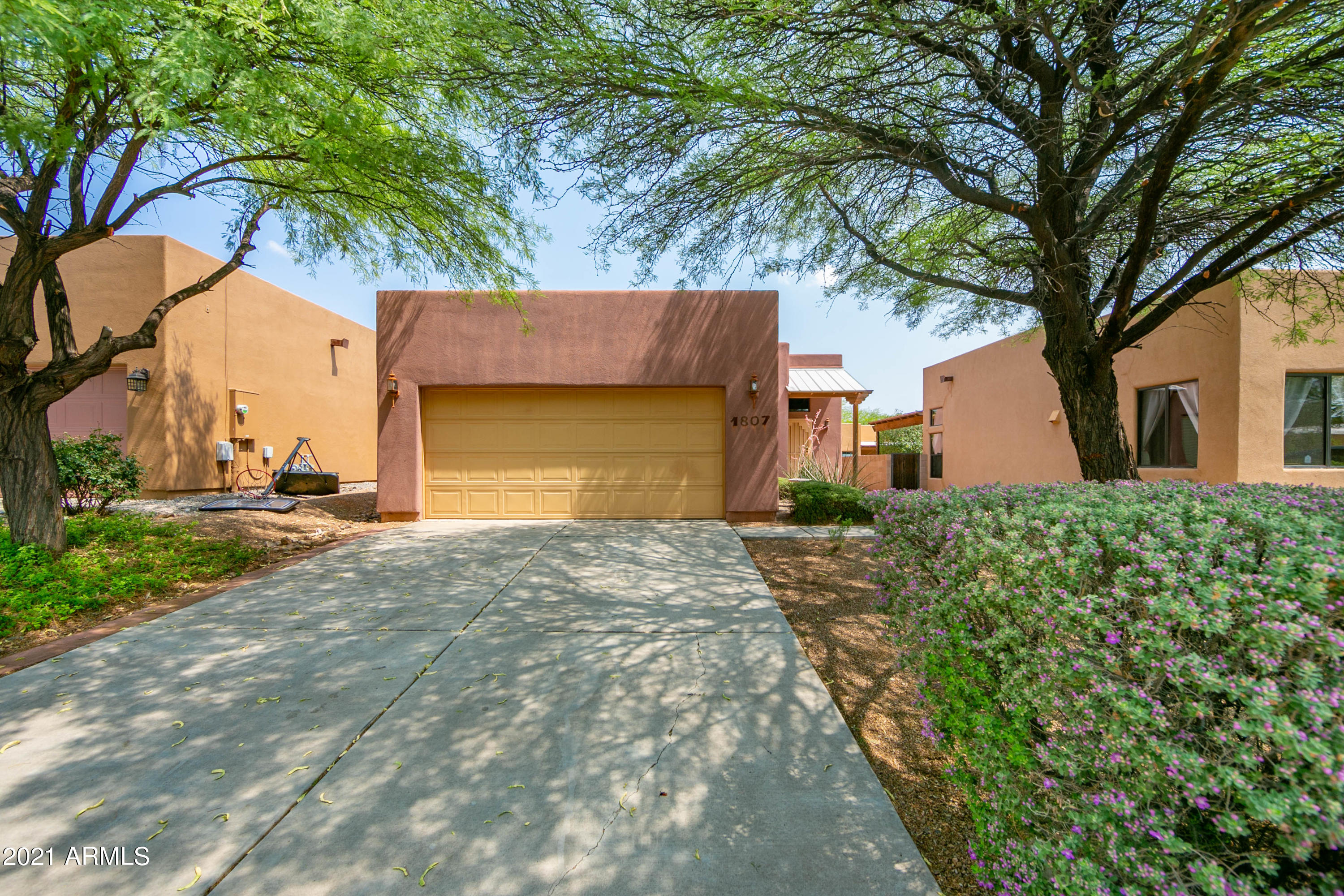 LEGENDS AT VALIENTE UNIT 2 - Residential