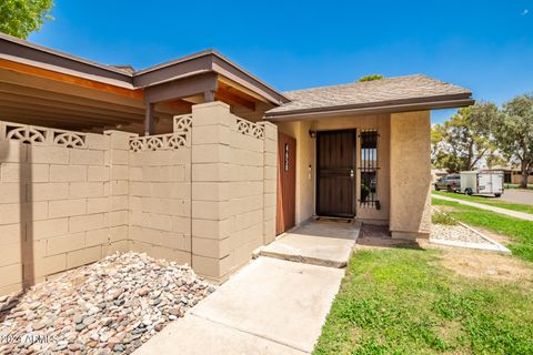 Townhouse in Glendale AZ 4650 CONTINENTAL Drive.jpg