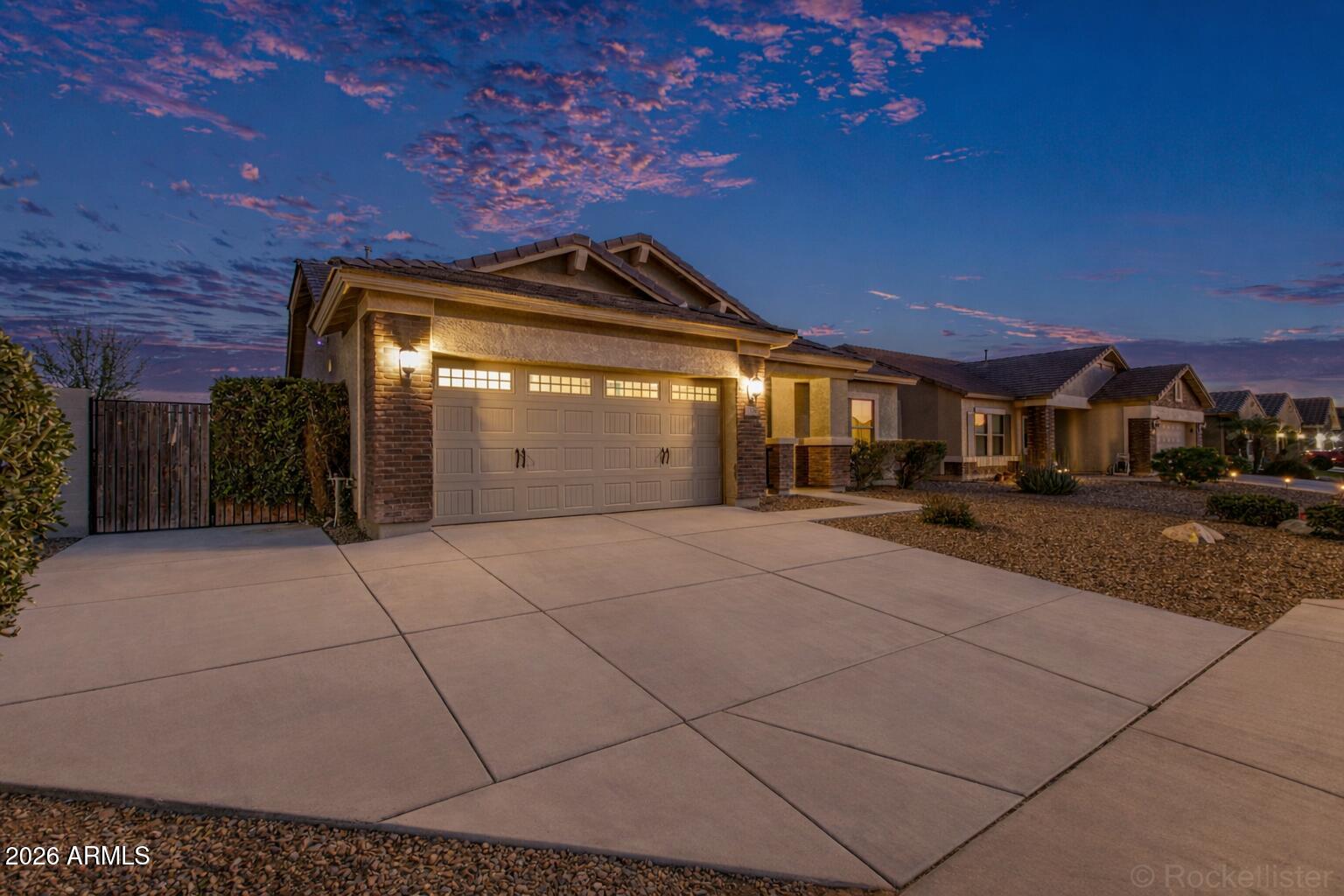 11339 E SABLE Avenue