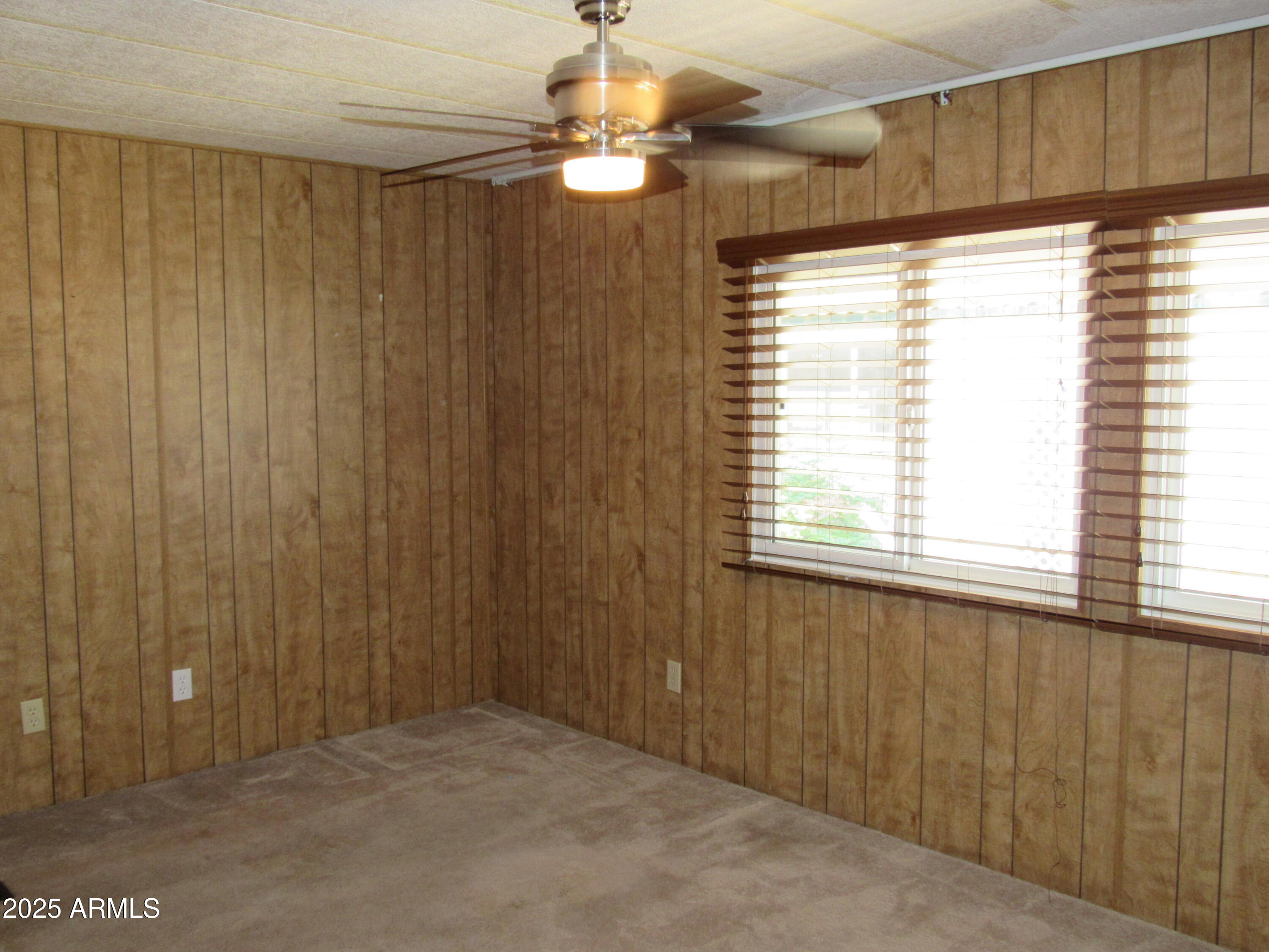 3411 S CAMINO SECO -- 499