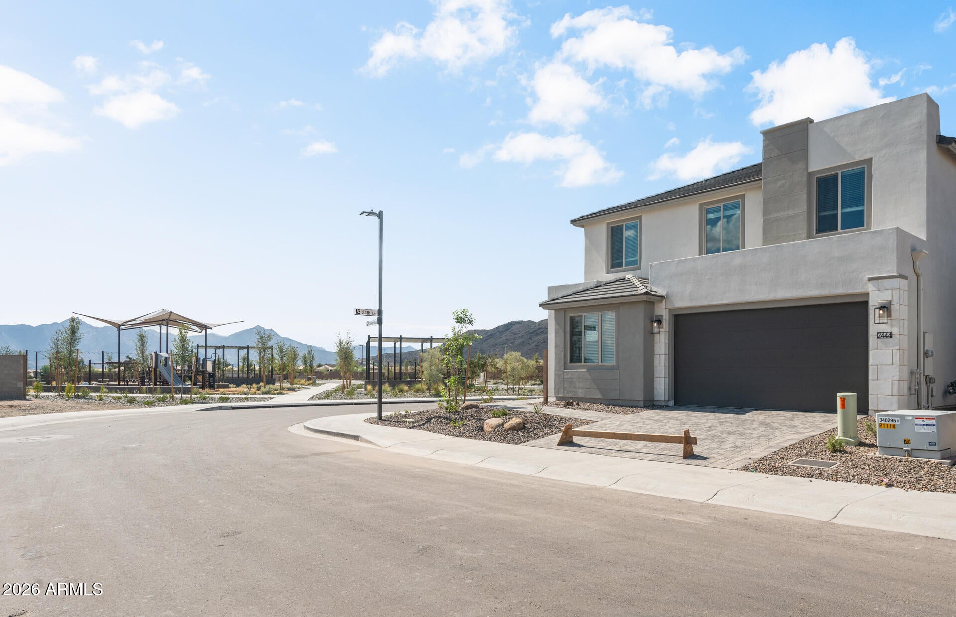 2444 W Silver Fox Way