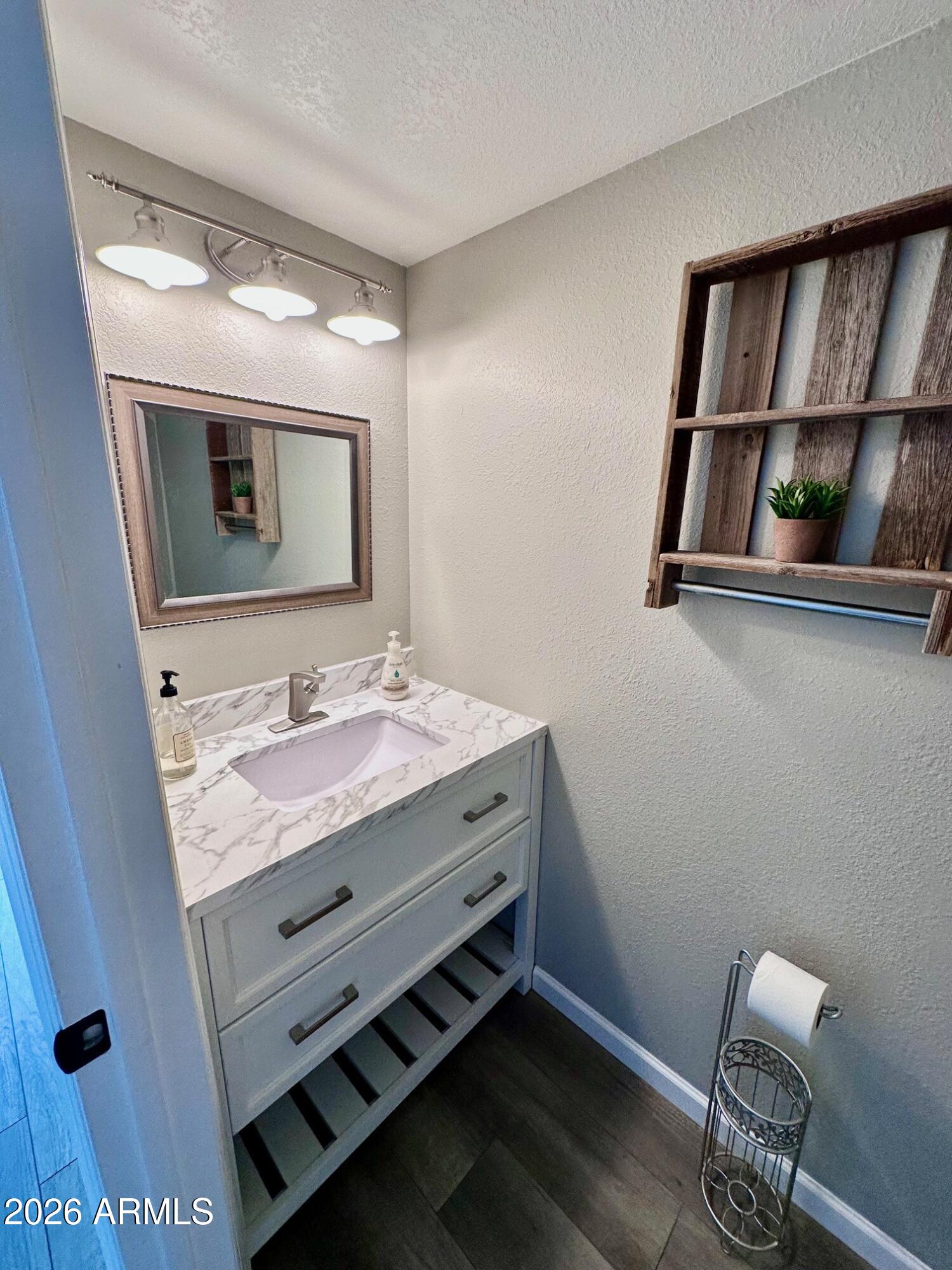 4901 E KELTON Lane 1063