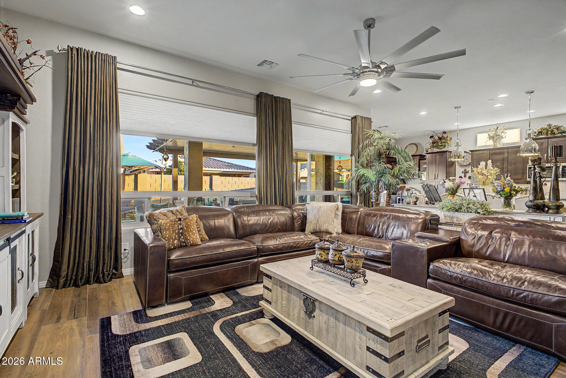 17913 W REDWOOD Lane