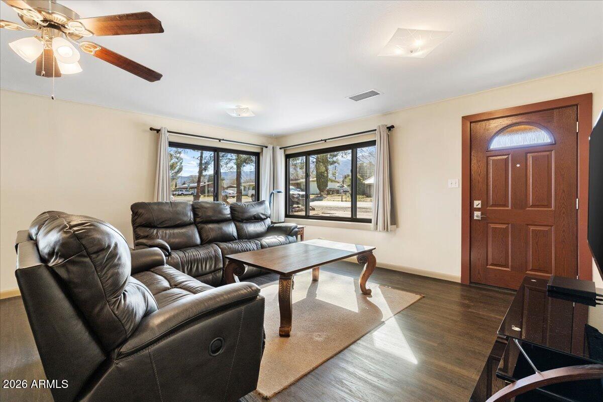 519 N VERDE HEIGHTS Drive