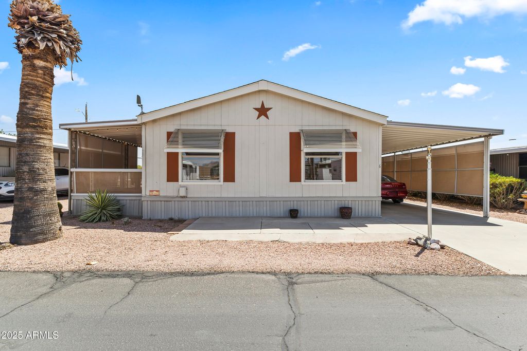 Photo of 1280 N Ironwood Drive #6, Apache Junction, AZ 85120 (MLS # 6906768)