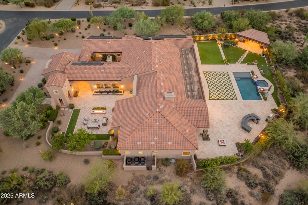 Photo of 27586 N 71st Street, Scottsdale, AZ 85266 (MLS # 6912779)