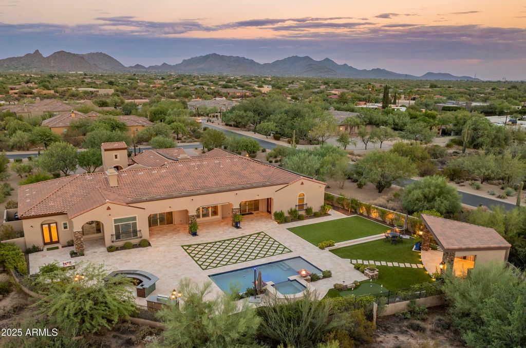 Photo of 27586 N 71st Street, Scottsdale, AZ 85266 (MLS # 6912779)