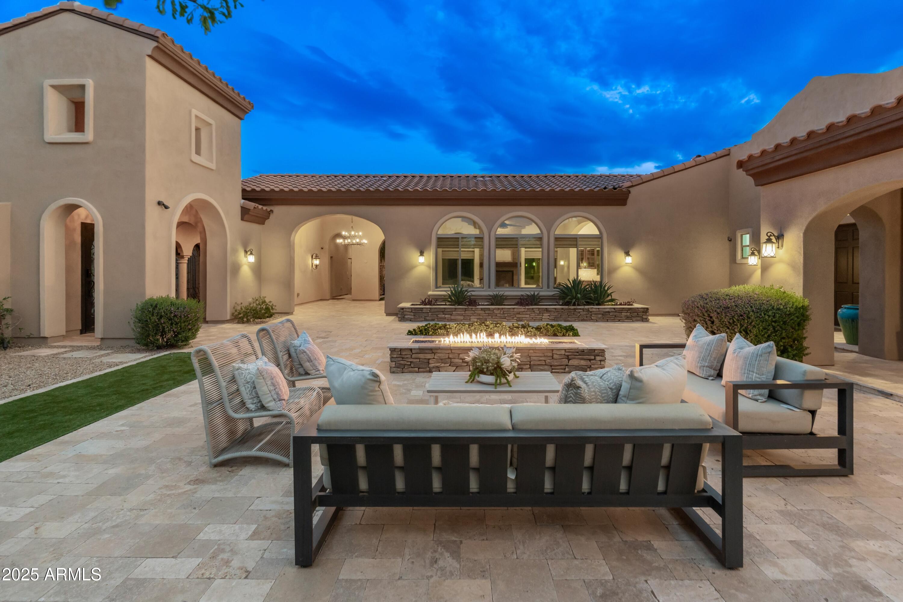 SAGUARO ESTATES - Residential