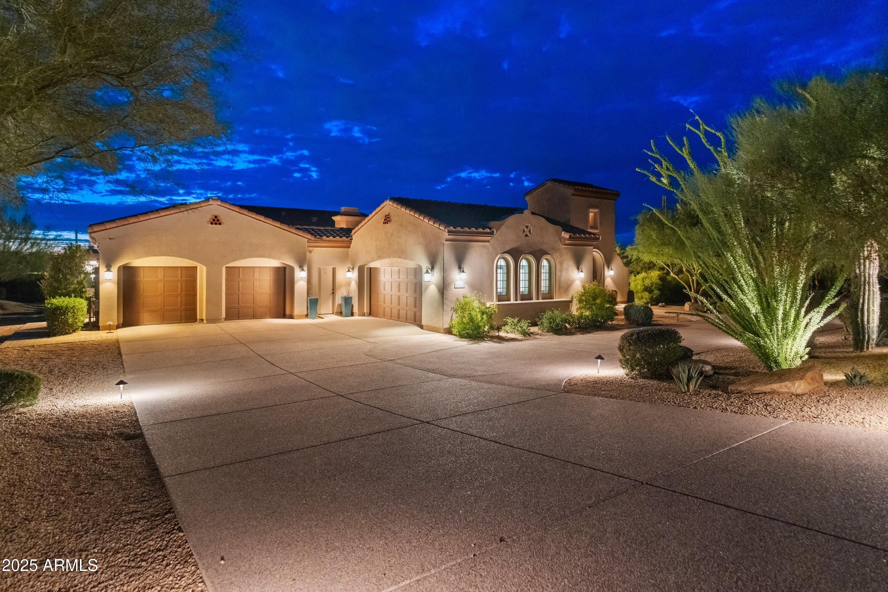 SAGUARO ESTATES - Residential
