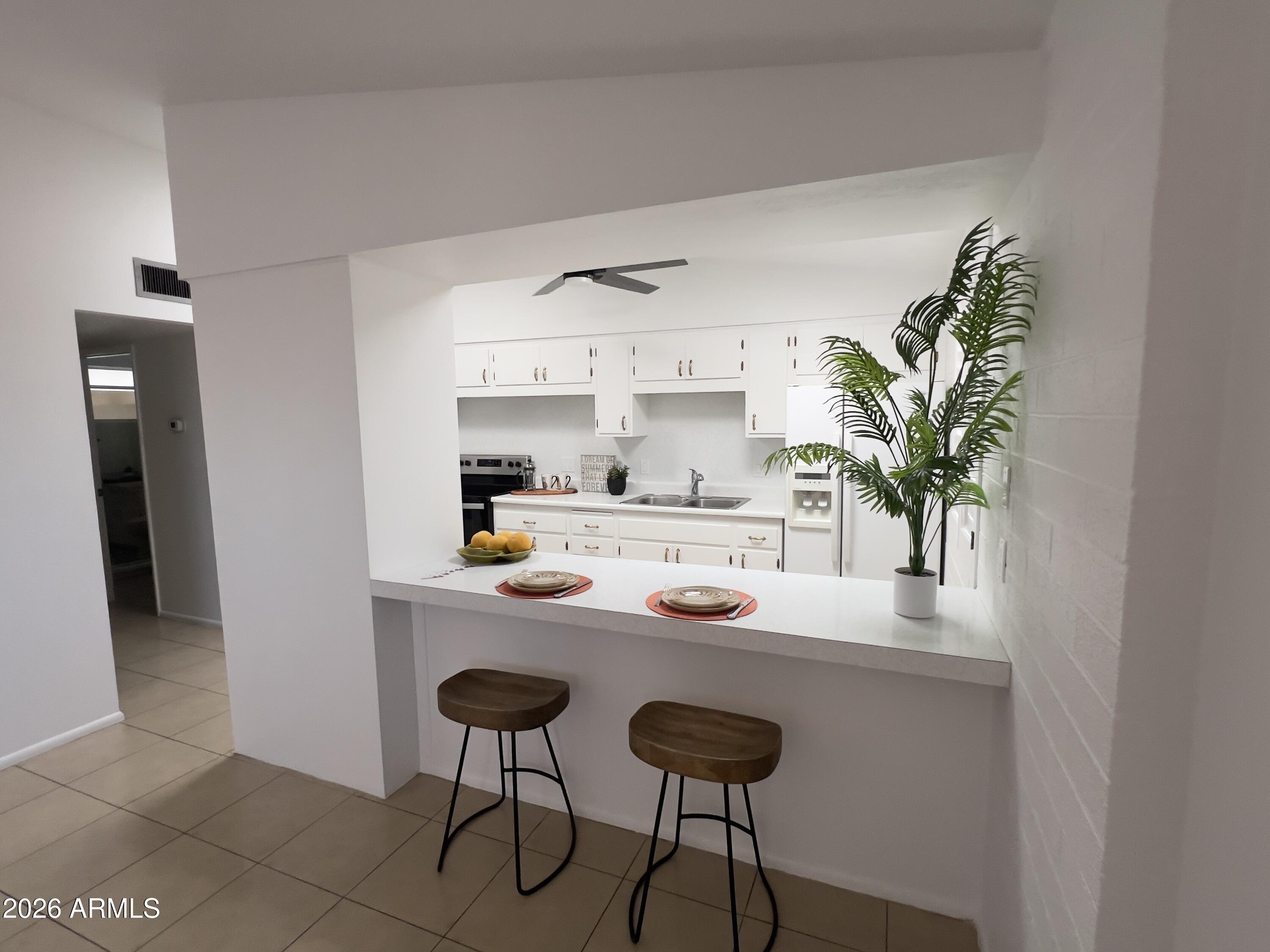 10376 W Oakmont Drive