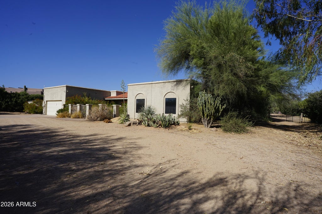 Photo of 29041 N 64th Place, Cave Creek, AZ 85331 (MLS # 7037663)