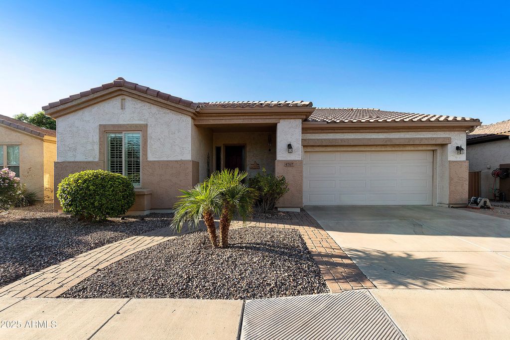 Photo of 4267 E Ficus Way, Gilbert, AZ 85298 (MLS # 6917338)