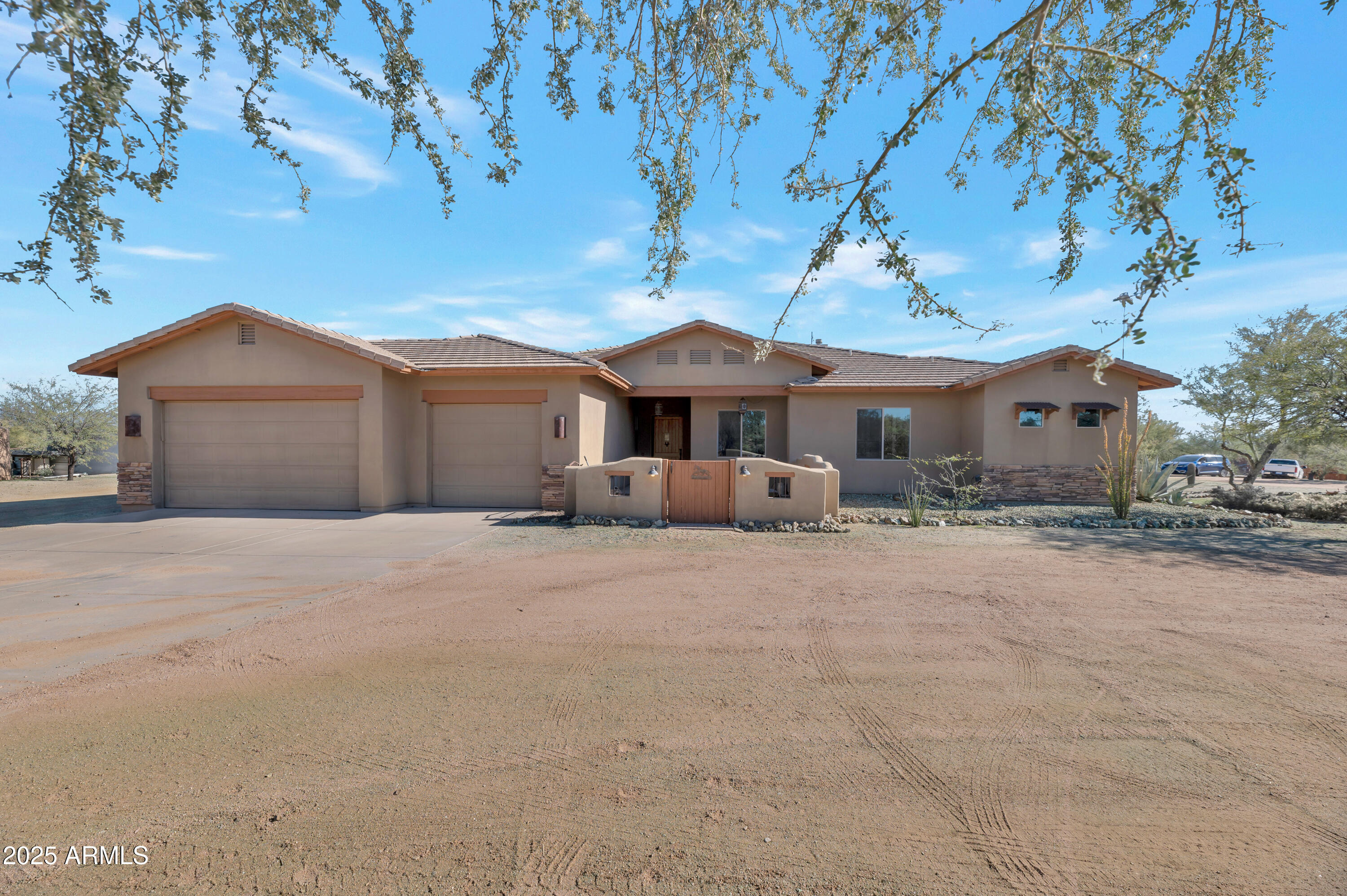 16206 E WINDSTONE Trail