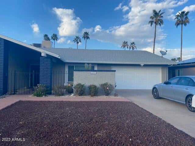 8820 E KALIL Drive