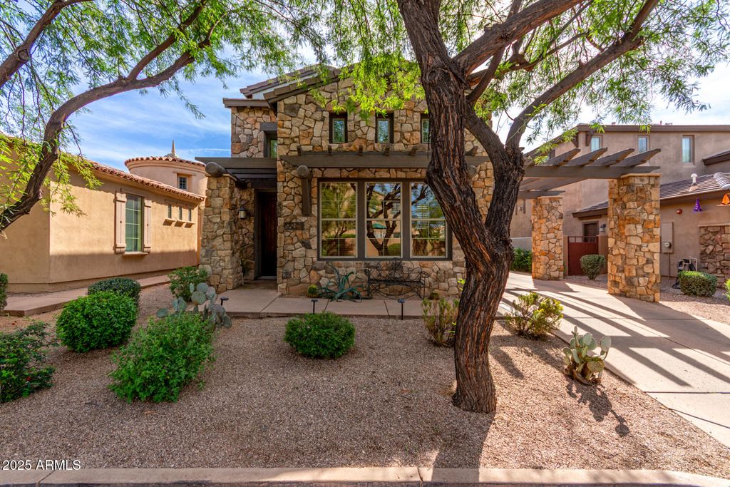 Photo of 9201 E Canyon View Road, Scottsdale, AZ 85255 (MLS # 6943560)