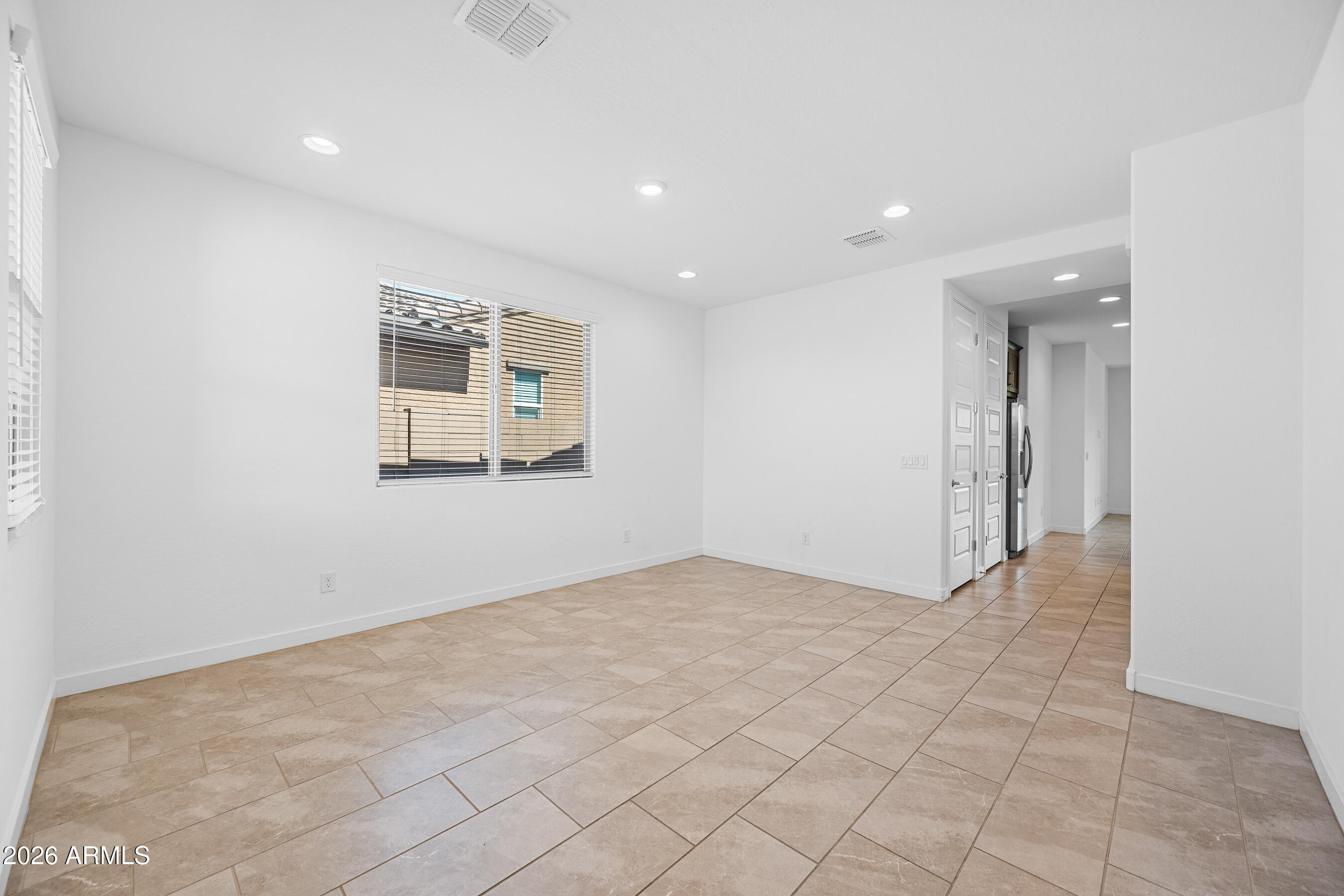 8911 W Solano Drive