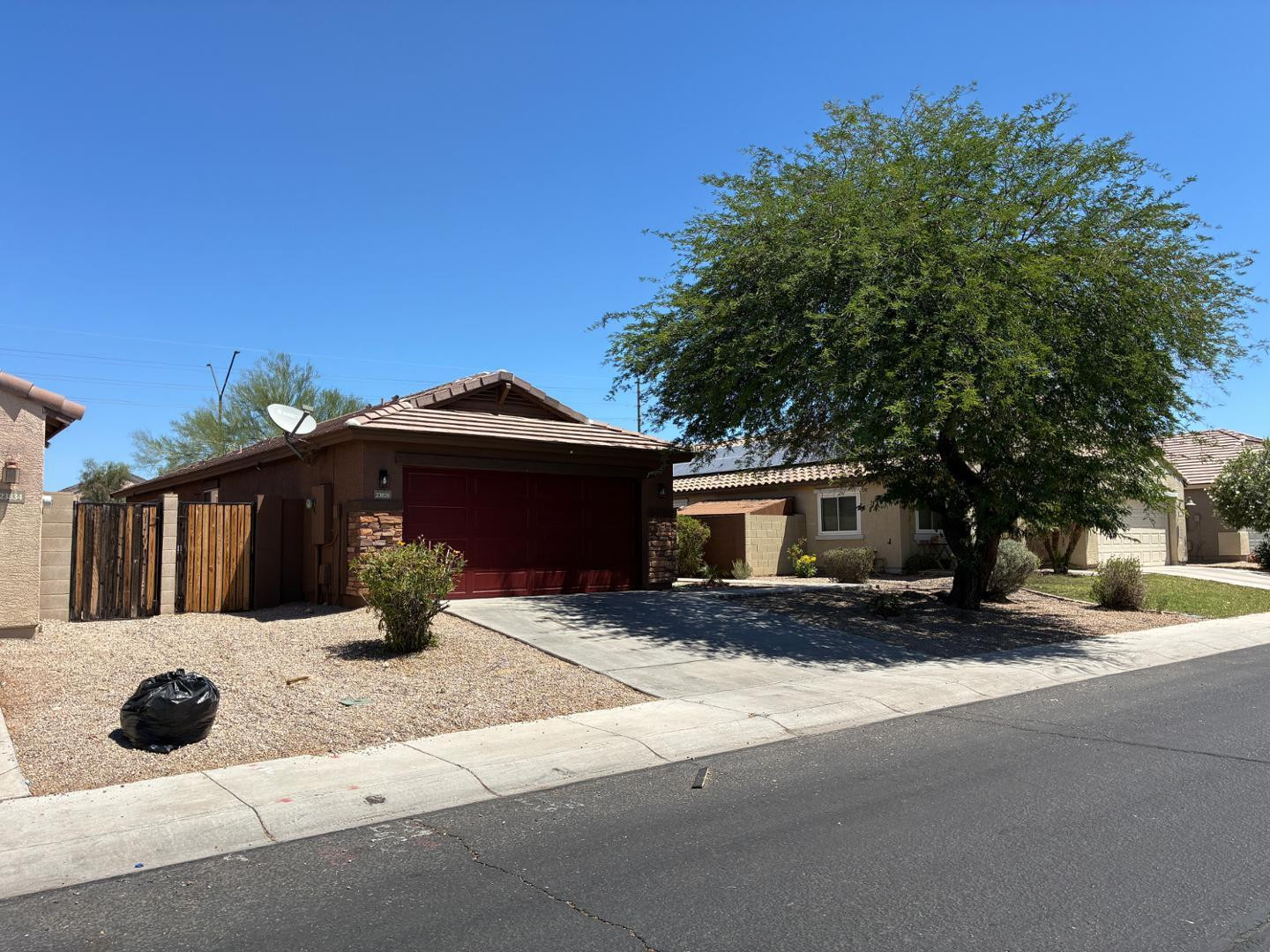 23826 W Yavapai Street