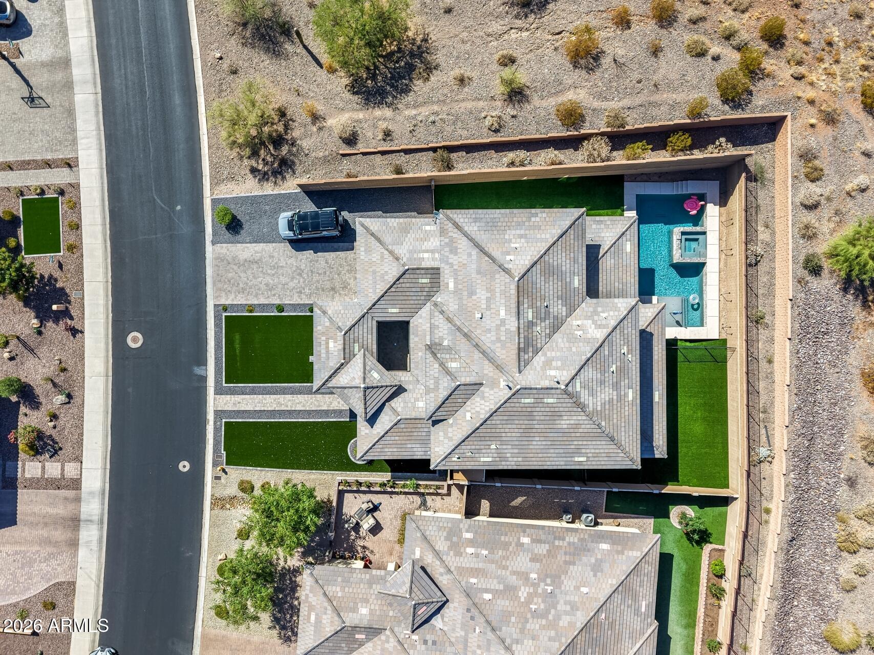 2010 E VILLA LINDA Drive