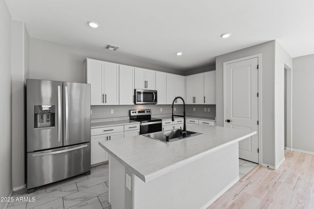 Photo of 613 E Elm Lane, Avondale, AZ 85323 (MLS # 6957821)