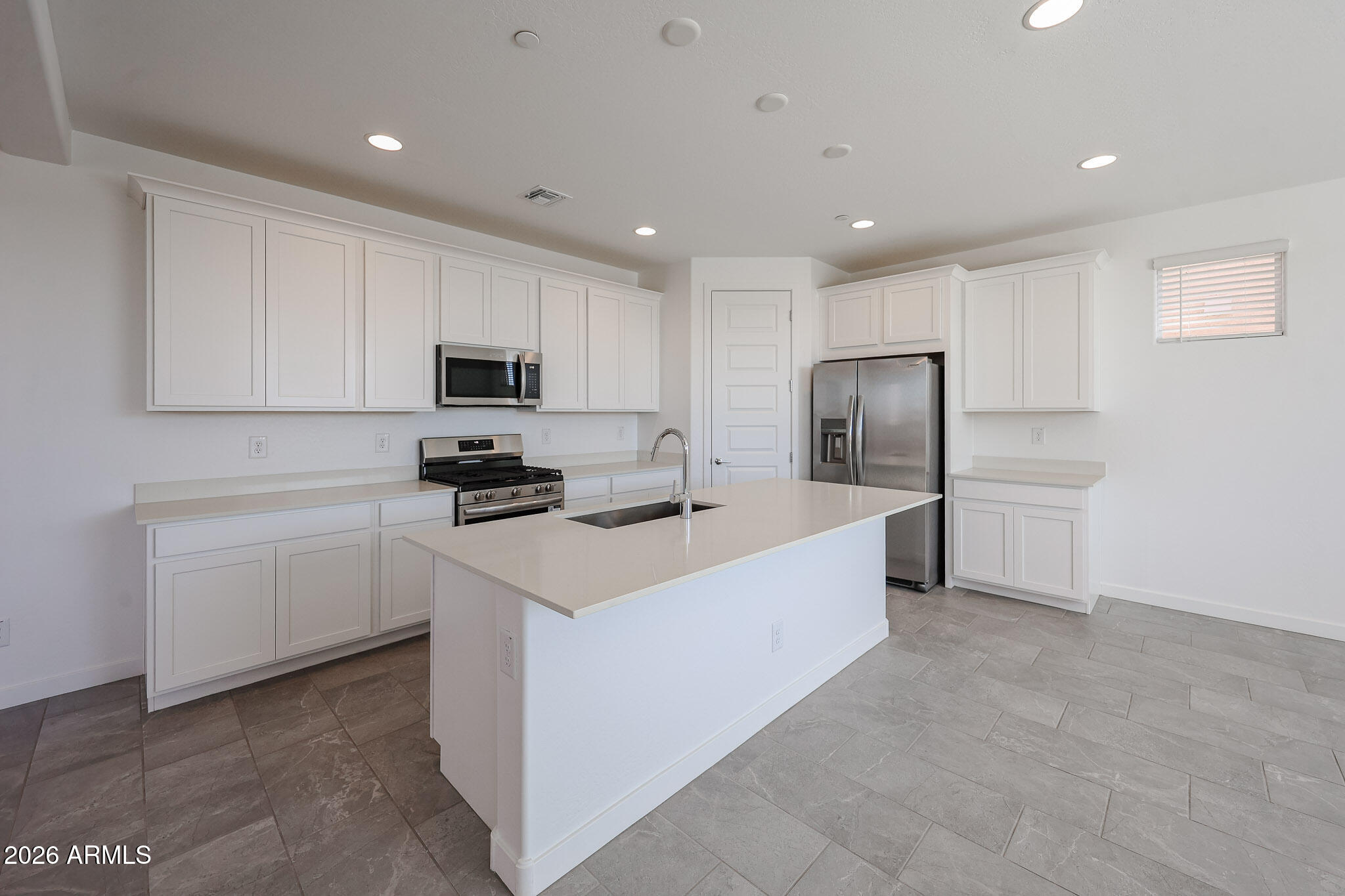 12073 W CALLE DE POMPAS Lane