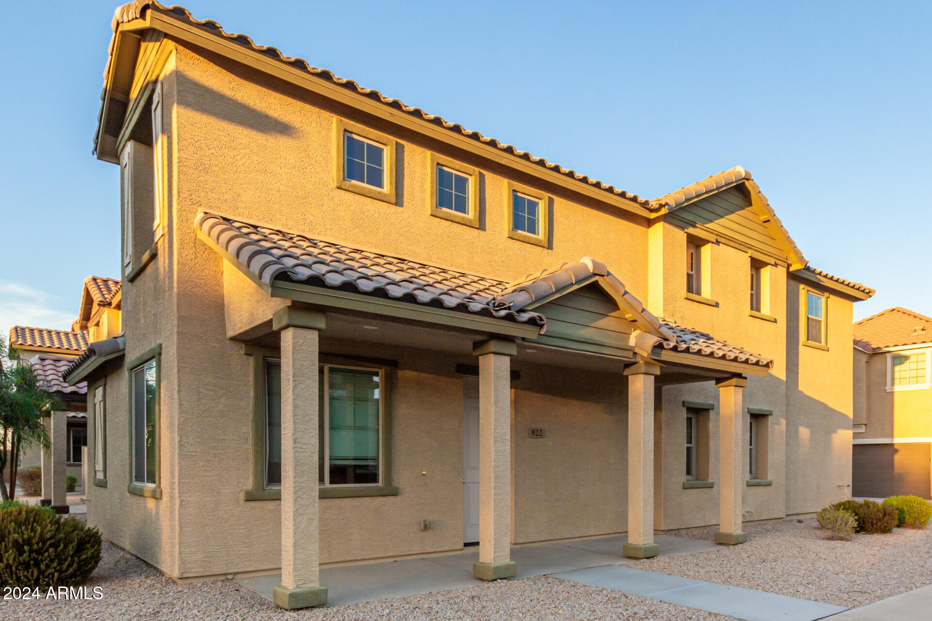 822 E AGUA FRIA Lane