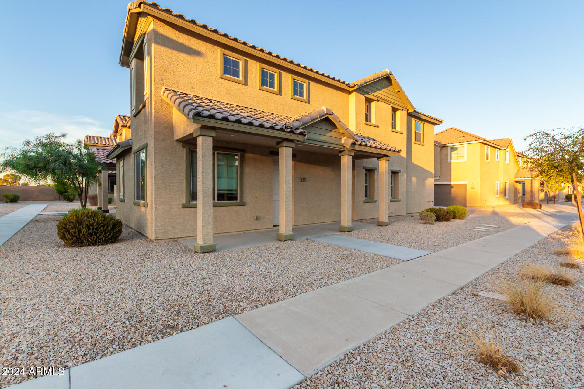822 E AGUA FRIA Lane